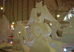 �X���E�I�z�[�c�N�̗d��