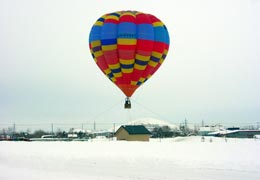 さとらんど会場(有料の熱気球体験) さとらんど会場(有料の熱気球体験)