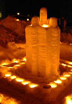 ��{�����i����5�j8