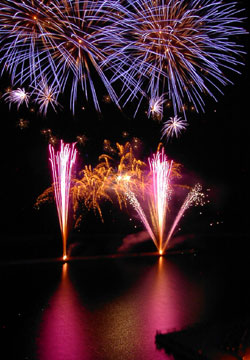 �E�C���O�x�C���M�I�[�V�����Y�f�C�ԉΑ��i7��21���j10