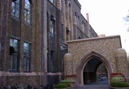 ����������