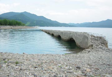 �f���΂̃^�E�V���x�c�싴��1