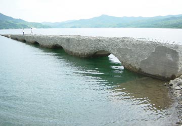 �f���΂̃^�E�V���x�c�싴��2